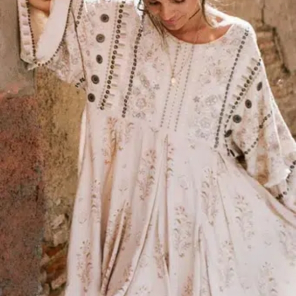 Spell Designs ARABIAN JEWEL EMBROIDERED DRESS - Picture 2 of 7